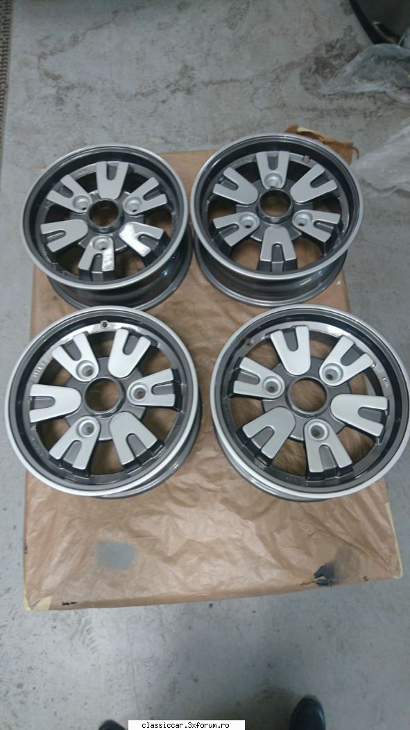 Bazar - piese diverse de vanzare - Jante Amil 4,5 R 13 - Renault 5 Sablate - Vanzari  piese si accesorii