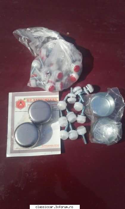 Bazar cu de toate - Suruburi numere albe/rosi noi 5 lei bucata - Vanzari  piese si accesorii