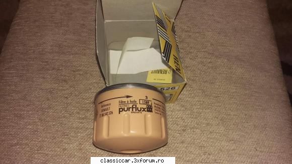 Bazar cu diverse piese - Filtru ulei purflux Renault 4/5. Pret:45lei - Vanzari  piese si accesorii