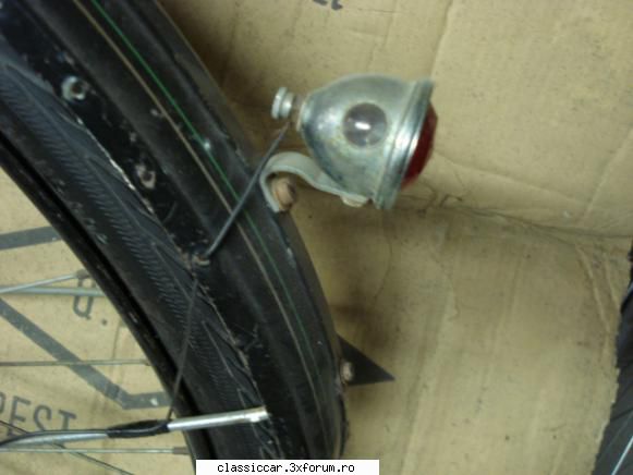 Biciclet� PUCH original� - lantern� lateral� alb� - Prezentare motociclete, motorete si biciclete de colectie