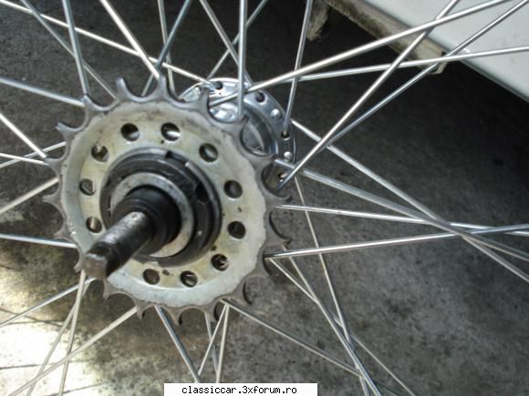 Biciclet� Ukraina 1975 - idee genial� a constructo - Prezentare motociclete, motorete si biciclete de colectie