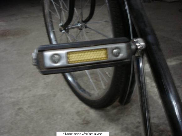 Biciclet� Ukraina 1975 - si puse la locul lor dup� - Prezentare motociclete, motorete si biciclete de colectie