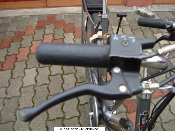 Biciclet� cu motor SACHS-SPARTA - M�nerele si come - Prezentare motociclete, motorete si biciclete de colectie