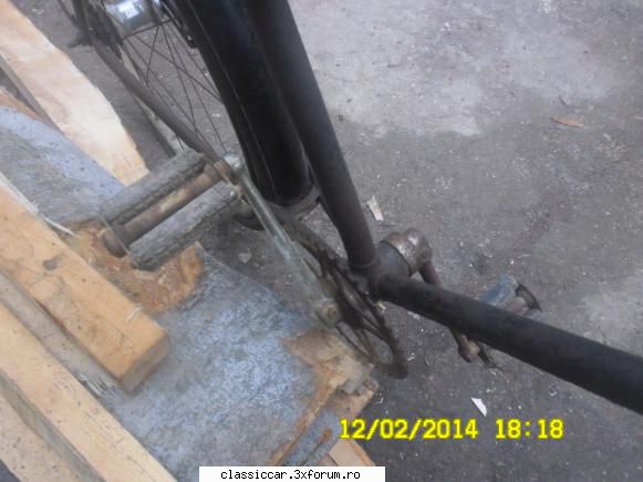 Bicicleta Victoria romaneasca - pedalele sunt butu - Prezentare motociclete, motorete si biciclete de colectie