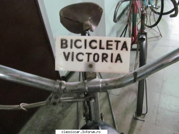 Bicicleta Victoria romaneasca - Victoria 1965 Muze - Prezentare motociclete, motorete si biciclete de colectie