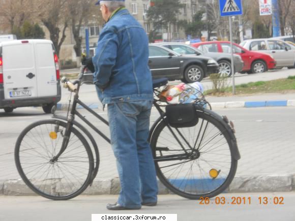 Biciclete vechi - Carpati de dama si de barbati - Prezentare motociclete, motorete si biciclete de colectie