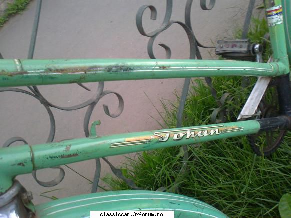 Biciclete vechi - asta e a unui nene pe care l-am - Prezentare motociclete, motorete si biciclete de colectie