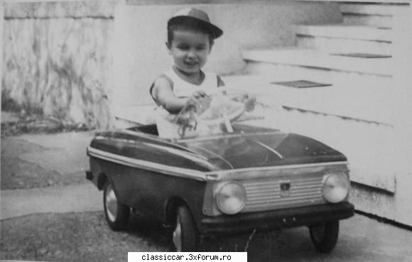 Biciclete vechi - Acu' vreo 22 de ani prin grupa - Prezentare motociclete, motorete si biciclete de colectie