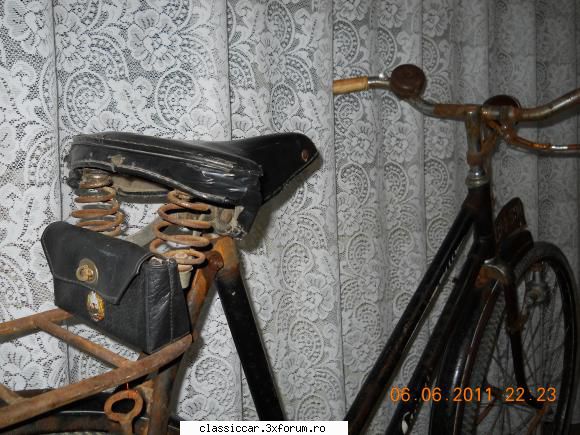 Biciclete vechi - in scurt timp va fi gata si - Prezentare motociclete, motorete si biciclete de colectie