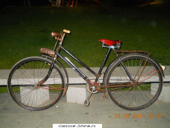 Biciclete vechi - CARPATI - Prezentare motociclete, motorete si biciclete de colectie