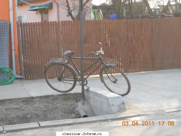 Biciclete vechi - O Ukraina din mers - Prezentare motociclete, motorete si biciclete de colectie