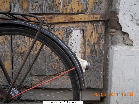 Biciclete vechi - CARPATI - Prezentare motociclete, motorete si biciclete de colectie