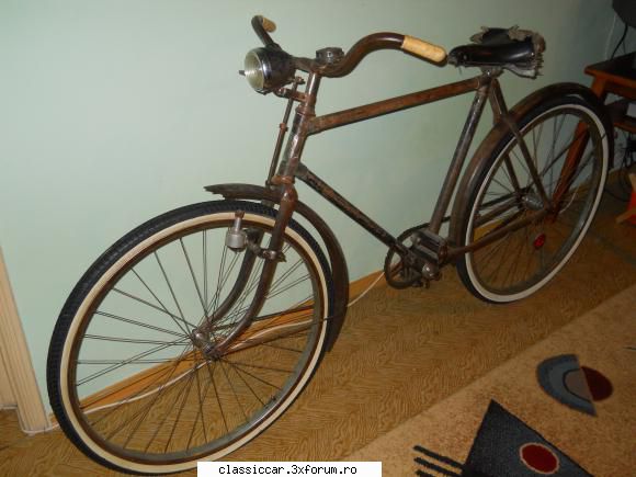 Biciclete vechi - CARPATI - Prezentare motociclete, motorete si biciclete de colectie