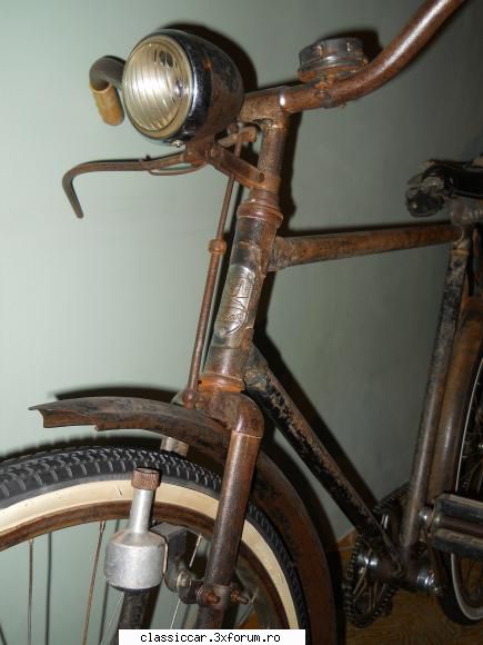 Biciclete vechi - CARPATI - Prezentare motociclete, motorete si biciclete de colectie