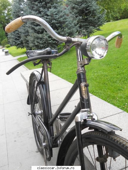 Biciclete vechi - CARPATI - Prezentare motociclete, motorete si biciclete de colectie