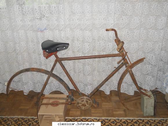 Biciclete vechi - CARPATI - Prezentare motociclete, motorete si biciclete de colectie