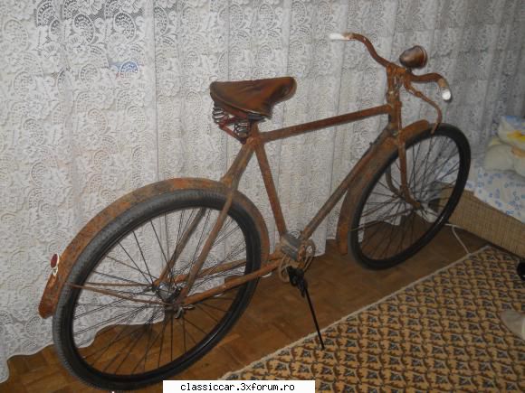 Biciclete vechi - Nu m-am putut abtine, dar maine - Prezentare motociclete, motorete si biciclete de colectie