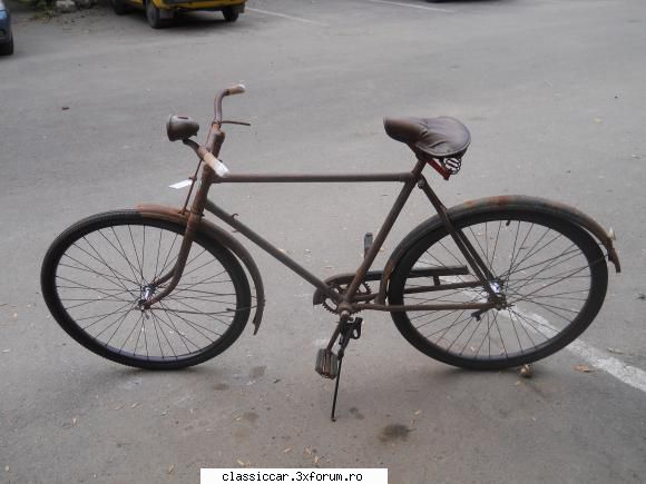 Biciclete vechi - Chupacabra impaiata - Prezentare motociclete, motorete si biciclete de colectie