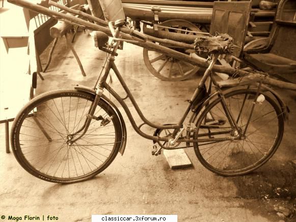 Biciclete vechi - Mihai 75 asa arata Victoria pe - Prezentare motociclete, motorete si biciclete de colectie