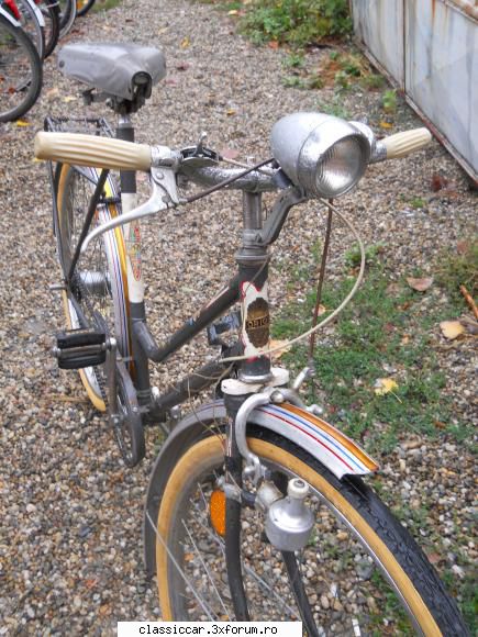 Biciclete vechi - CARPATI - Prezentare motociclete, motorete si biciclete de colectie