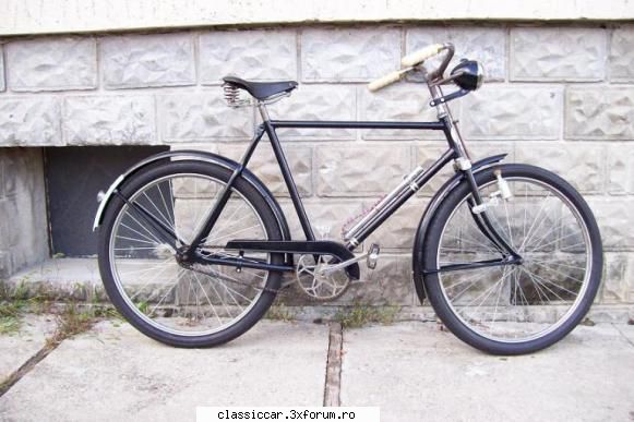 Biciclete vechi - Alta f. asemanatoare cu Carpati - Prezentare motociclete, motorete si biciclete de colectie