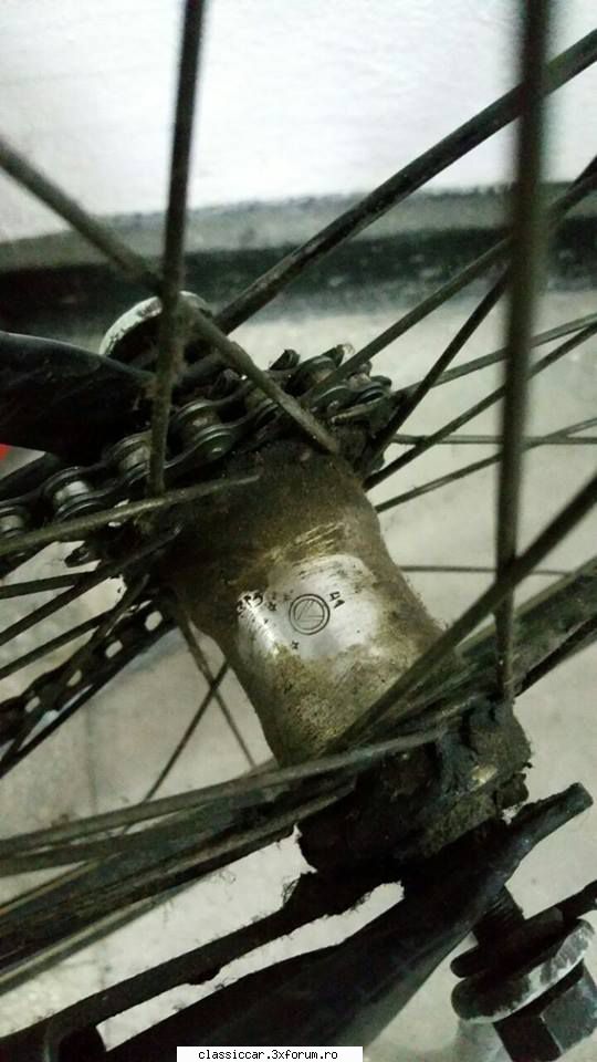 Biciclete vechi - cea de la Leonida incepe cu 65 - Prezentare motociclete, motorete si biciclete de colectie