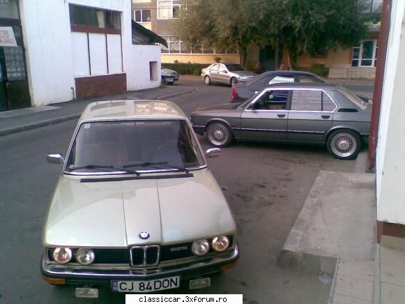 Bmw E12, 525, 1979 - batranii rechini, impreuna - Prezentare masini