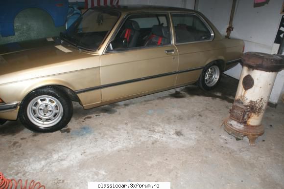 Bmw rechin E21 316 - La rechin i-am vopsit capota,fiindca n-am mai - Prezentare masini