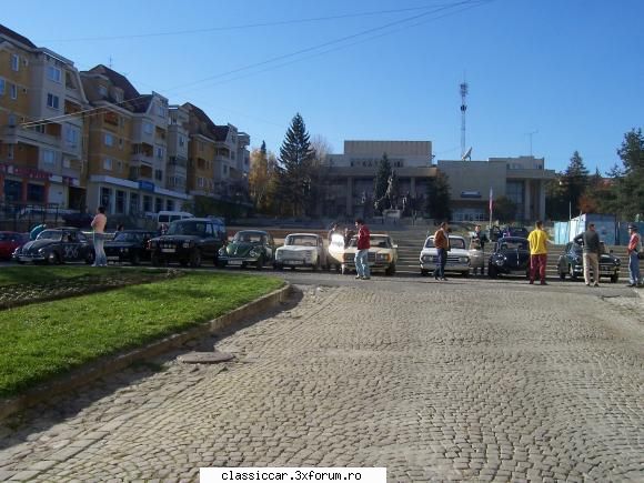 Brasov Clasic Rally 2010 - dupa ce am trecut de probele speciale...o pauza - Arhiva evenimente 2010