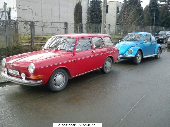 Broasca in fata la Facultatea de Mecanica (Cluj) - Am gasit o poza veeeche. 2 VW - Am vazut prin Cluj-Napoca