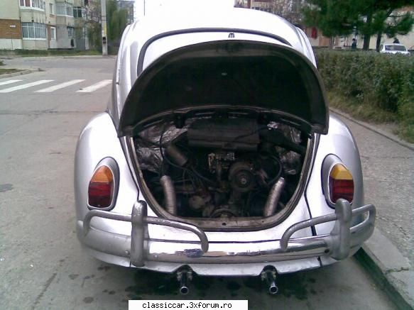 Broscutza Pitesteana - si inca o poza cu motorul bineinteles in starea - Prezentare masini