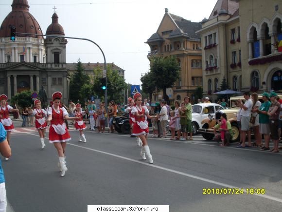 BugFest Tg-Mures - La Casa de Cultura majoretele au dat un program - Arhiva evenimente 2011