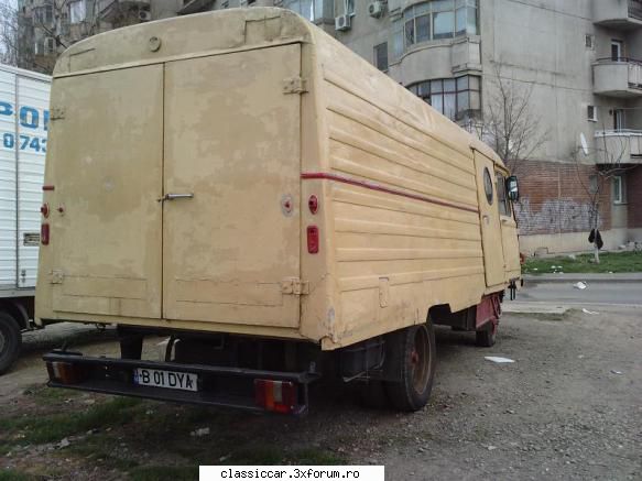 Camioane epave sau nu, vechi sa fie - hai sa mai pun o poza - Am vazut prin Romania