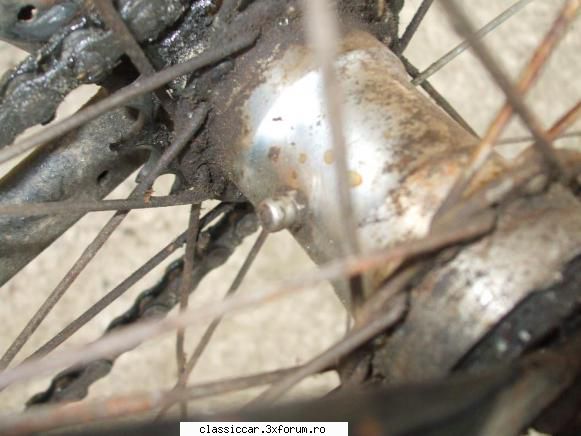 Carpati 1963 - gresor de vaselina pe spate - Prezentare motociclete, motorete si biciclete de colectie
