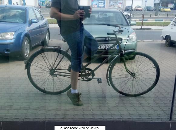 Carpati Felicia 1967 - Azi am iesit la o mica - Prezentare motociclete, motorete si biciclete de colectie