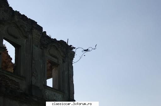 Castelul Haller - sat Coplean, jud Cluj - singurul element decorativ de fier forjat - Drumetii prin Mioritic