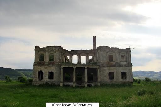 Castelul Haller - sat Coplean, jud Cluj - si o ultima poza inainte sa ne intoarcem - Drumetii prin Mioritic