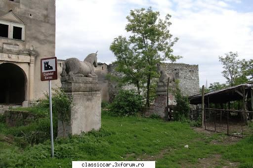 Castelul Kornis - sat Manastirea, jud Cluj - Laci - Drumetii prin Mioritic