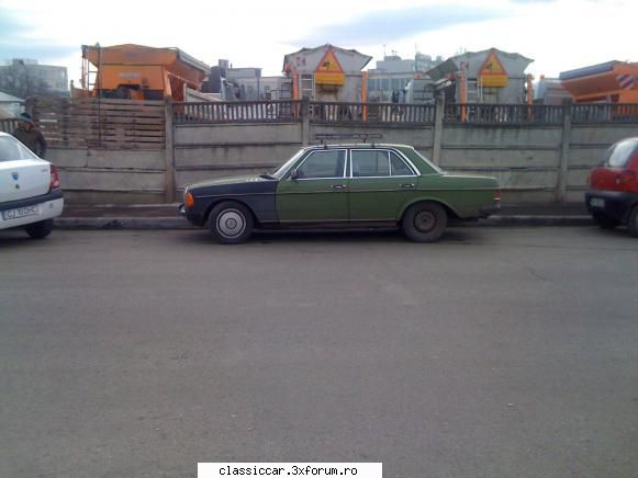 Cateva masinutze vechi... - Mercedes Cobra(cred), pe langa oser - Am vazut prin Cluj-Napoca