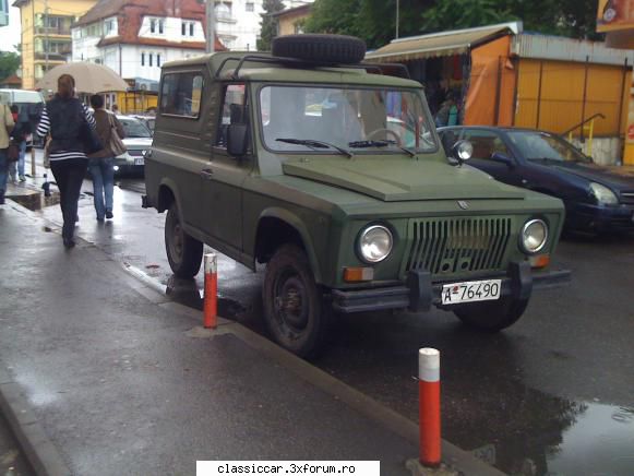 Cateva masinutze vechi... - Un Aro de armata vazut ieri in Piata Mihai - Am vazut prin Cluj-Napoca