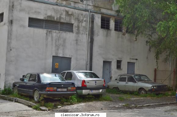 Cateva masinutze vechi... - Inchei cu o poza 2 in 1. BMW si Dacia 1310 TLX - Am vazut prin Cluj-Napoca