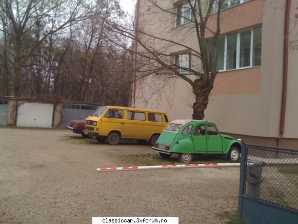 Cateva masinutze vechi... - Vad ca nu a luat poza din prima - Am vazut prin Cluj-Napoca