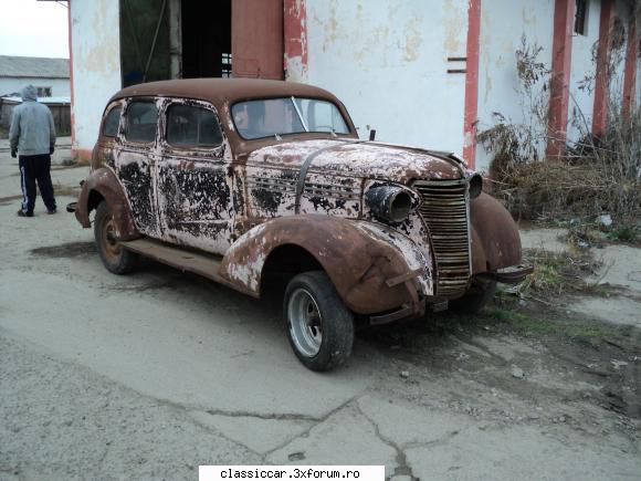 Chevrolet Master DeLuxe 1938 - intre timp am bagat-o in hala pe care o cautam - Reconditionari si Restaurari