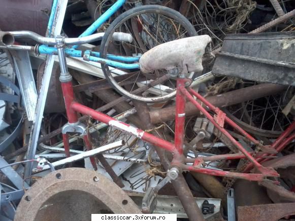 Chilipiruri (biciclete) - Ceea ce imi pare a fi un pegas mini, dar cam - Vanzari-Cumparari biciclete