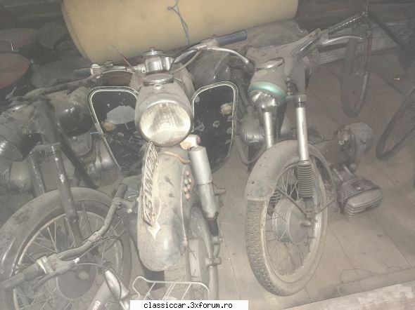 Cimitirul motocicletelor comuniste - prefer la o psiholoaga - Am vazut prin Romania