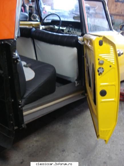 Citroen -ds -taxi - tapiseria -tot nou�, a fost in cazul de fat� cea - Reconditionari si Restaurari