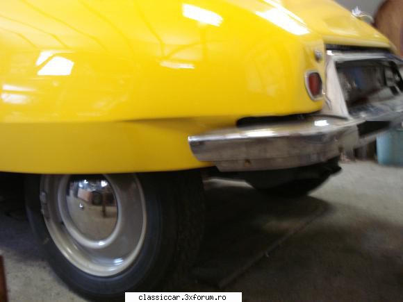 Citroen -ds -taxi - un insantatneu.cu o secvent� de caroserie - Reconditionari si Restaurari