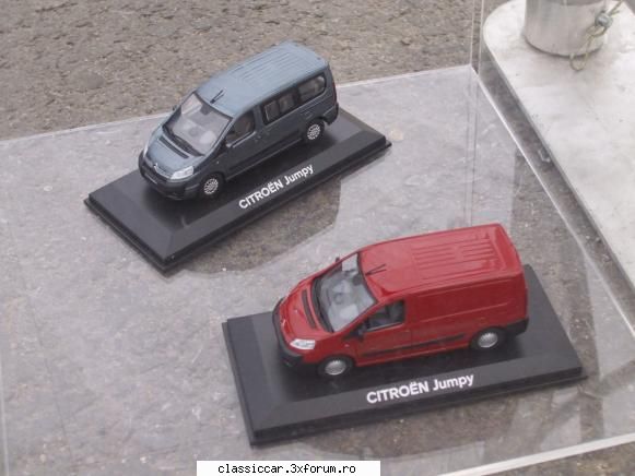 Citroen 90 ani - R16 - File de istorie