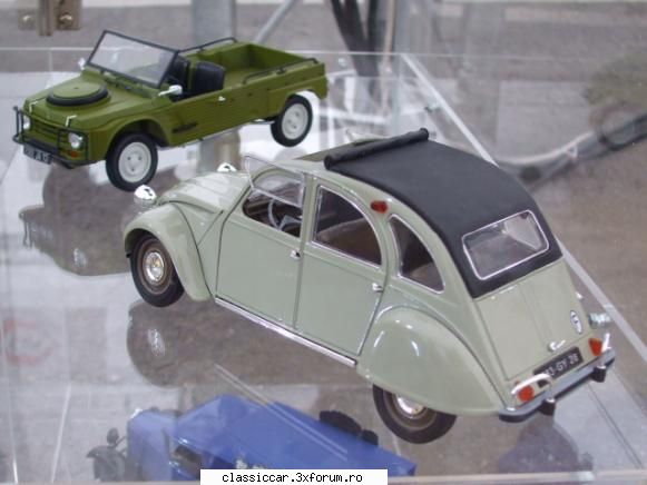 Citroen 90 ani - R16 - File de istorie