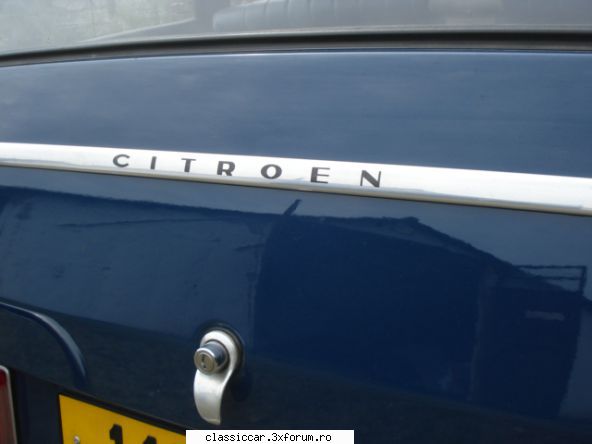 Citroen AMI 6 break 1967 - logoul m�rcii, ca nu cumva doamne fereste s� se - Prezentare masini